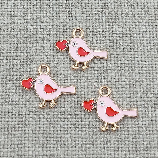Gold tone pink bird with red heart charms (10 pack) for jewellery making and craft projects