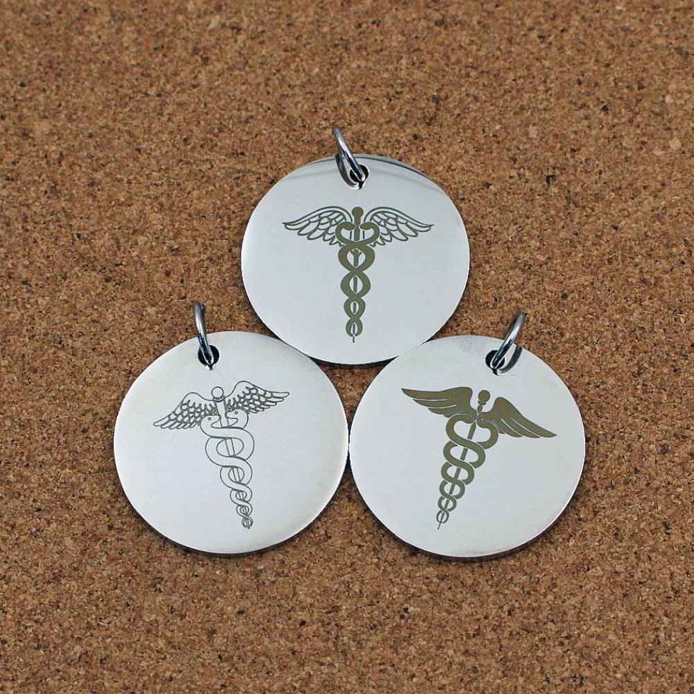 Engraved jewellery and personalised gifts including keyrings and pendants